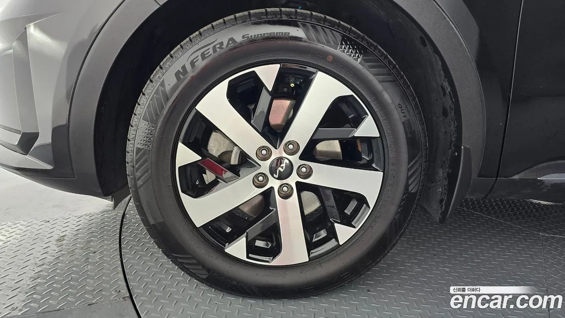 Kia Sorento — фото 5