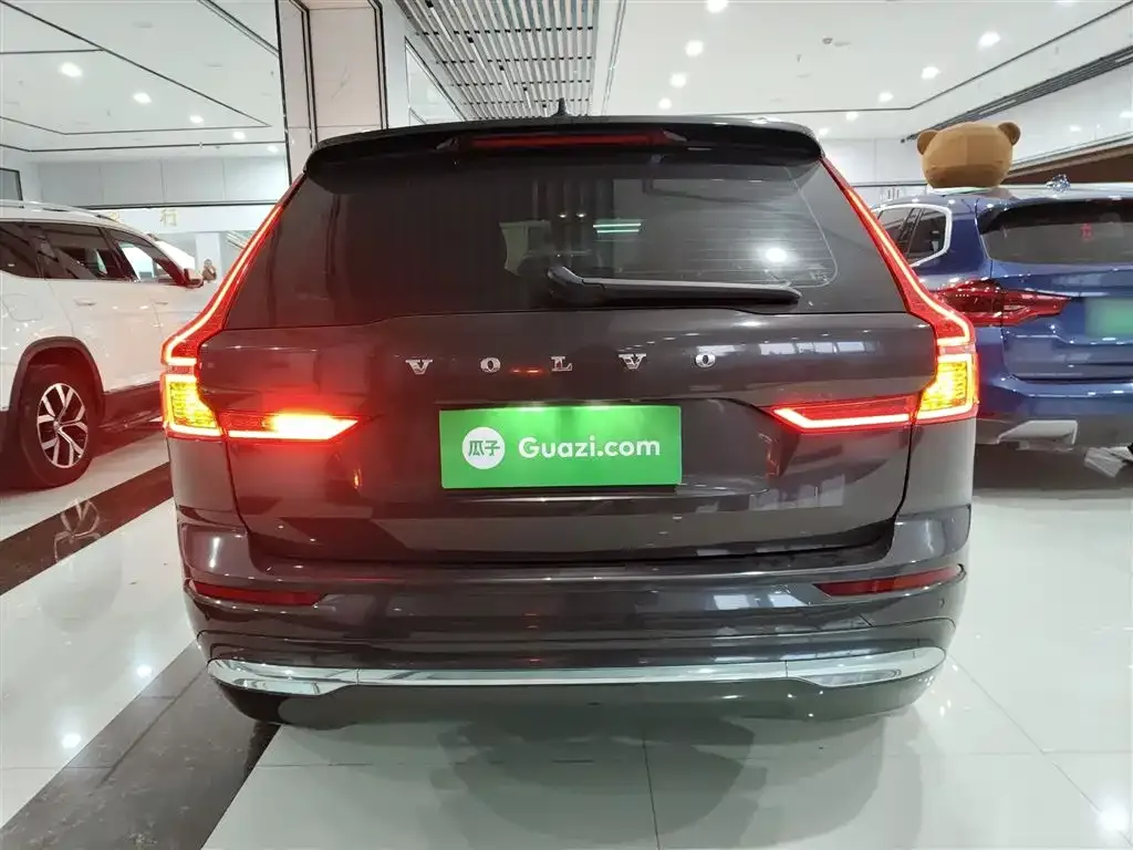 Volvo XC60 2023 из CN, фото 6
