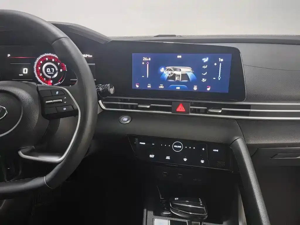 Hyundai Elantra 2023 из CN, фото 7
