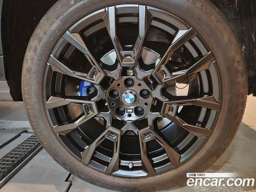 BMW X6 2025 из KR, фото 9