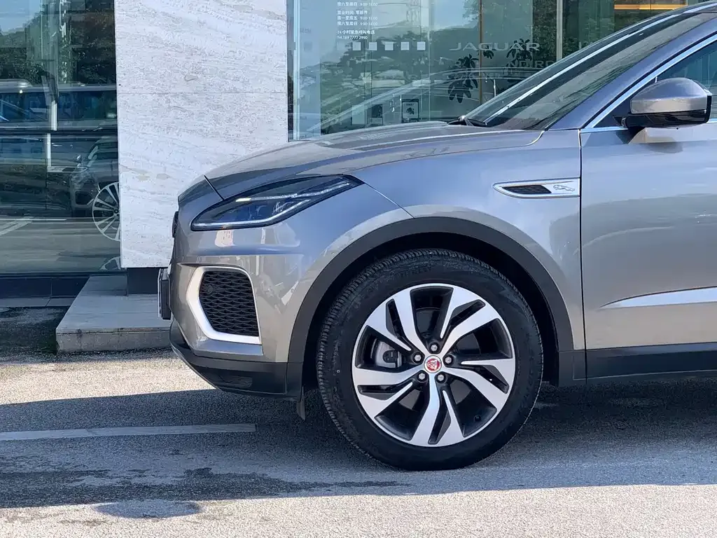 Jaguar E-PACE 2023 из CN, фото 4