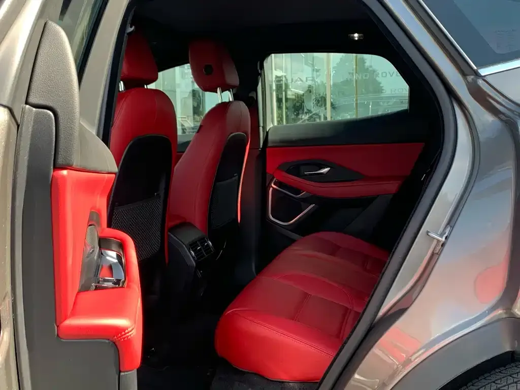 Jaguar E-PACE 2023 из CN, фото 6