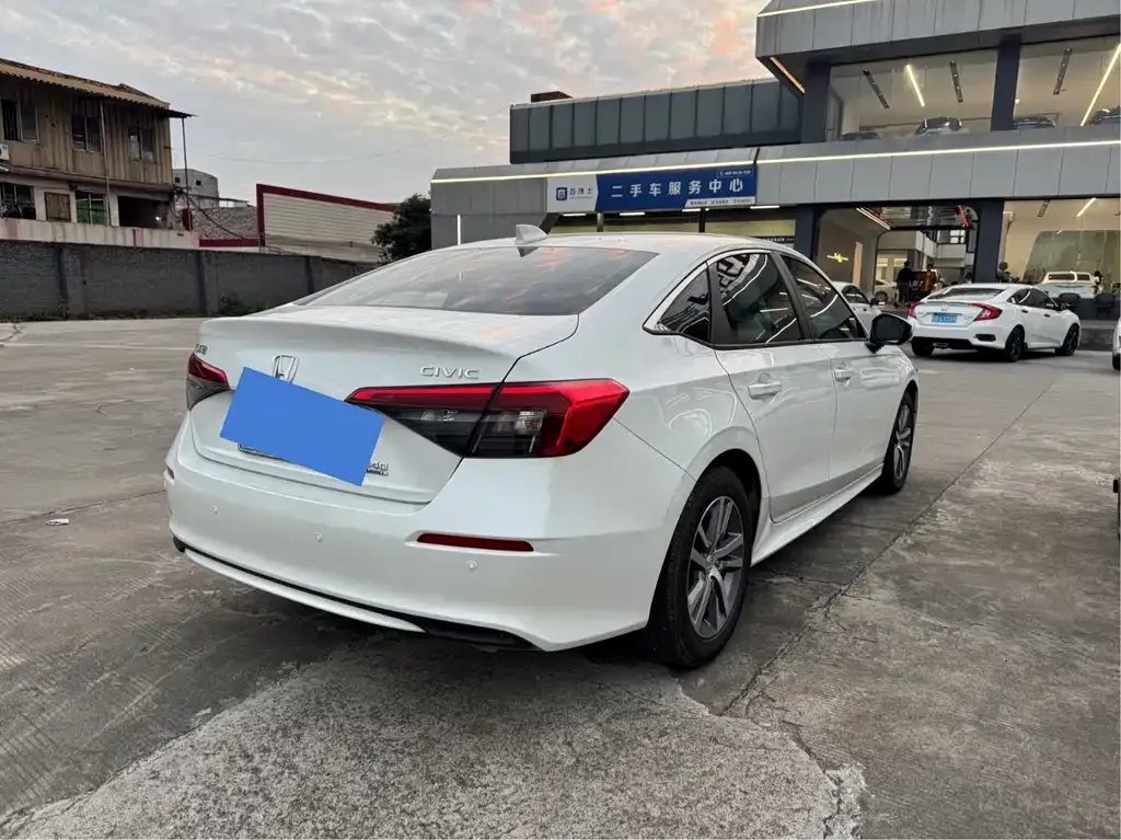 Honda Civic 2025 из CN, фото 5