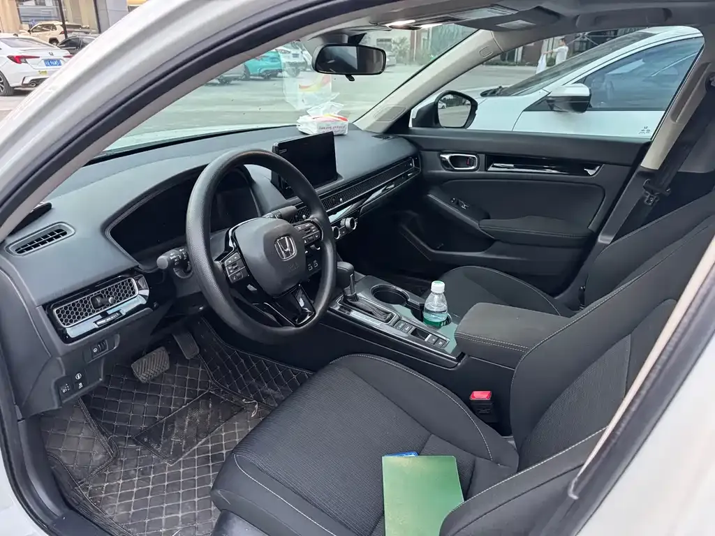 Honda Civic 2025 из CN, фото 7