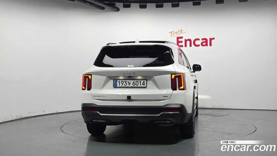 Kia Sorento — фото 4