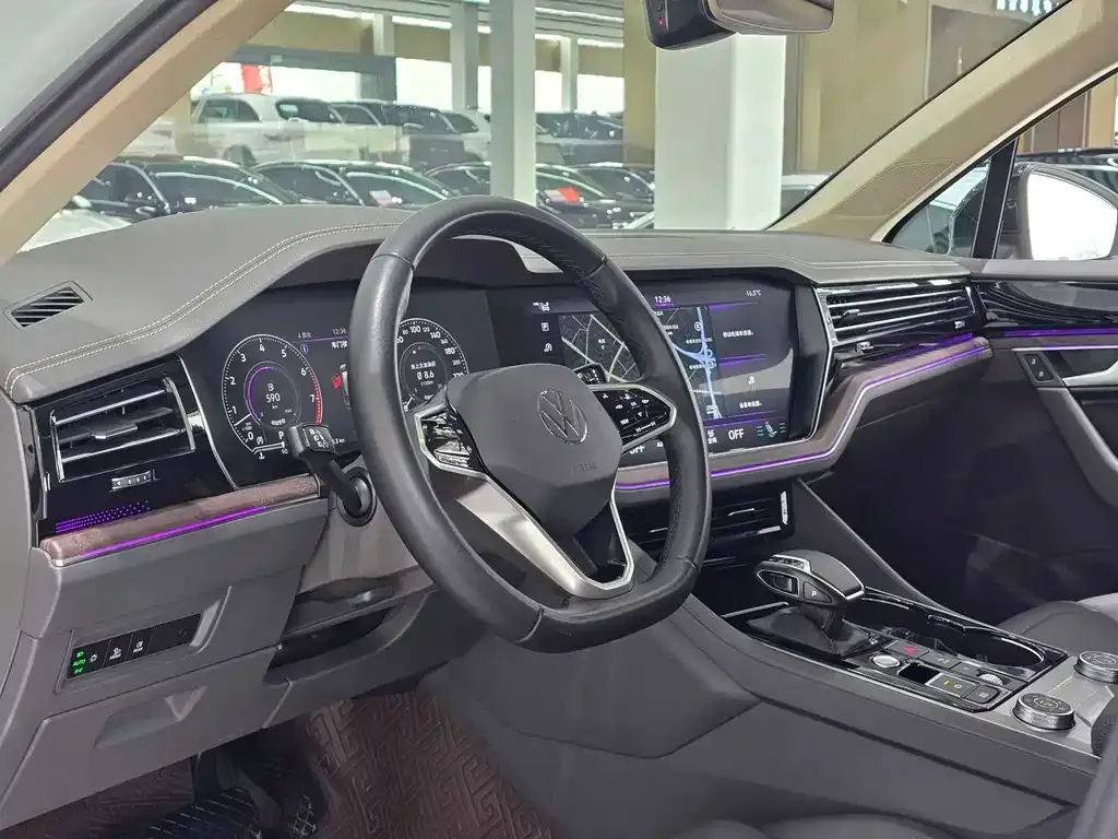 Volkswagen Touareg 2022 из CN, фото 6