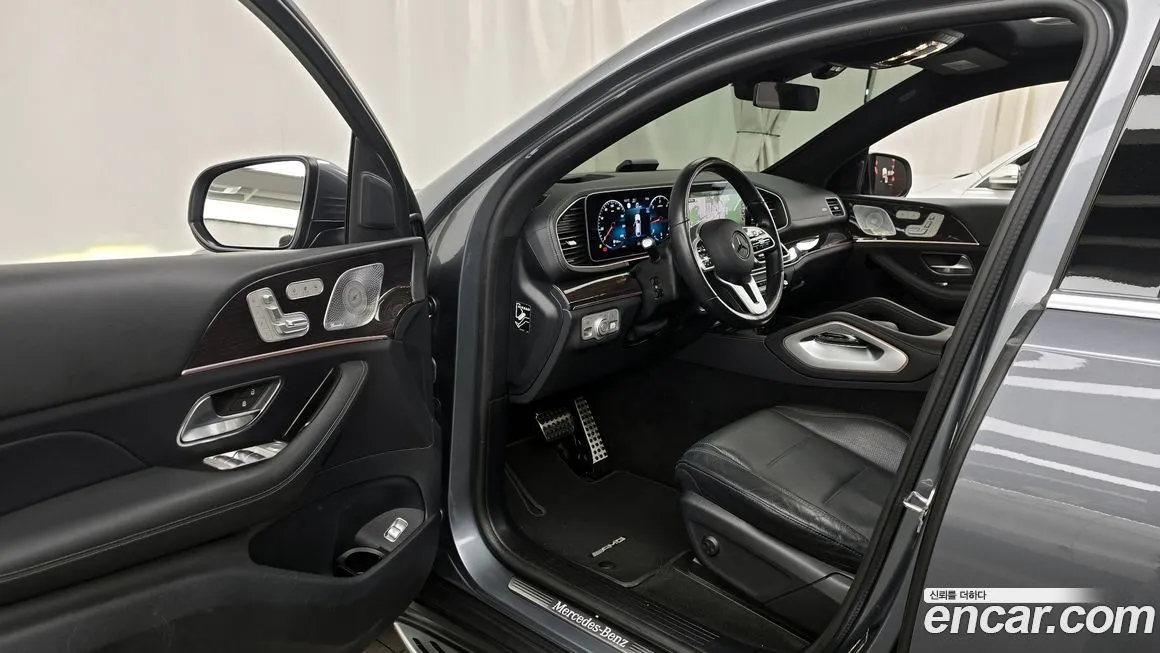 Mercedes-Benz GLE-Class — фото 10