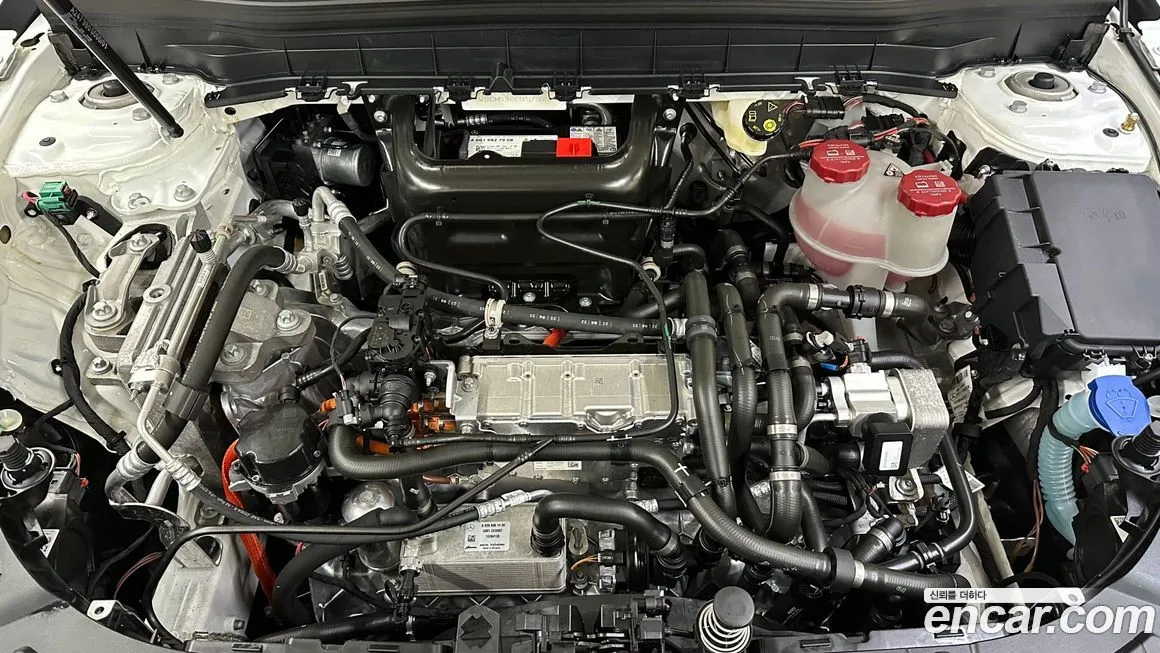 Mercedes-Benz EQB 2023 из KR, фото 6