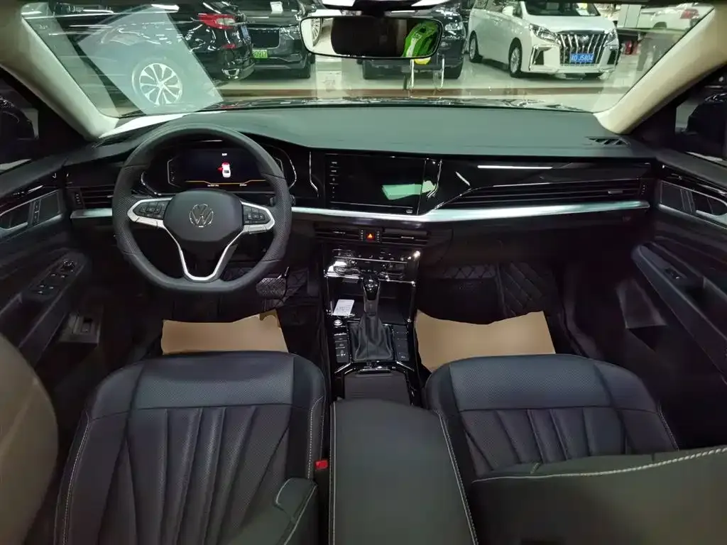 Volkswagen Passat 2025 из CN, фото 10