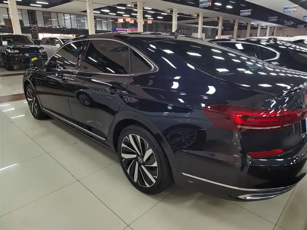 Volkswagen Passat 2025 из CN, фото 5