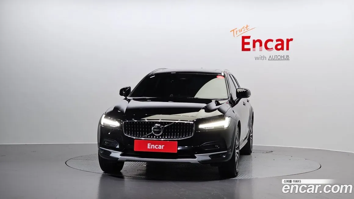 Volvo V90 2024 из KR, фото 3