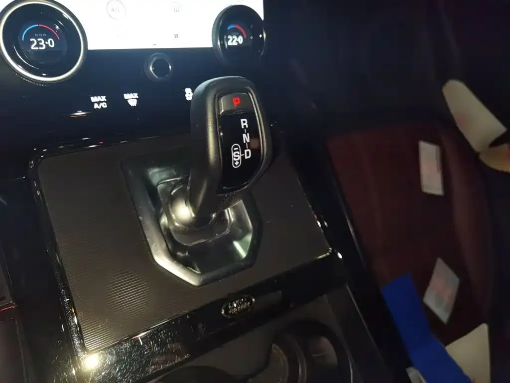 Land Rover Evoque 2021 из CN, фото 7