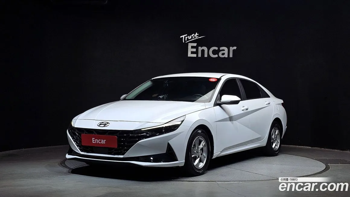 Hyundai AVANTE 2023 из KR, фото 1