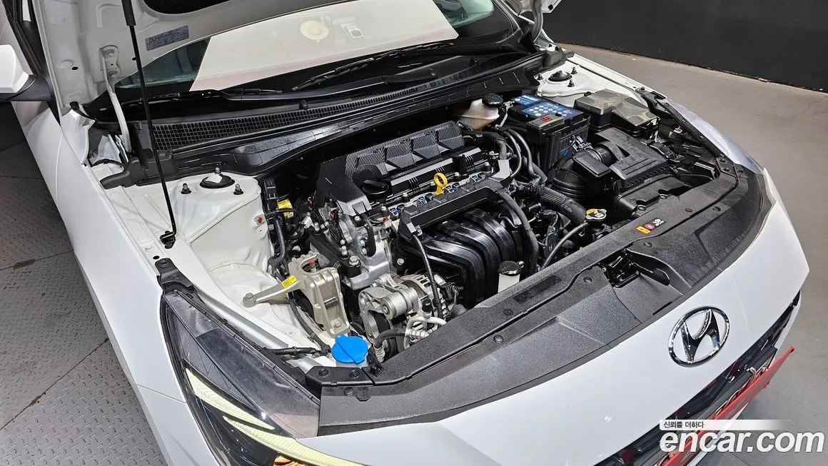 Hyundai AVANTE 2023 из KR, фото 6