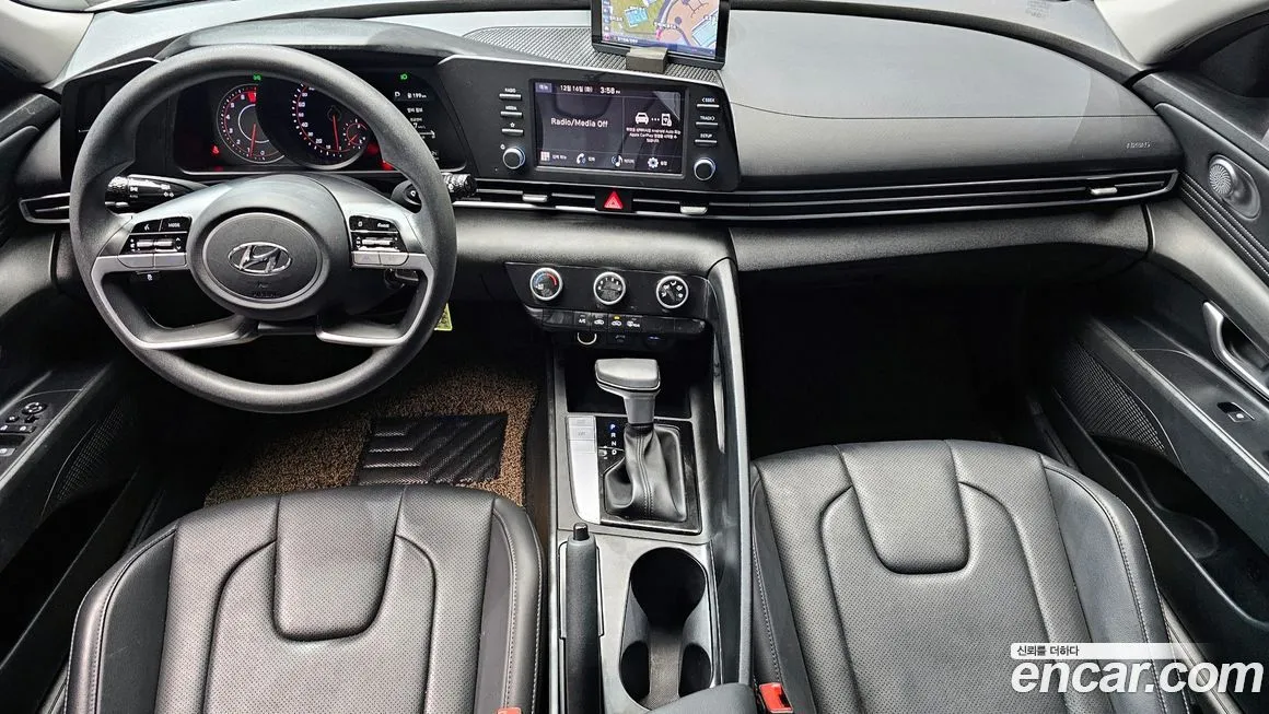 Hyundai AVANTE 2023 из KR, фото 7