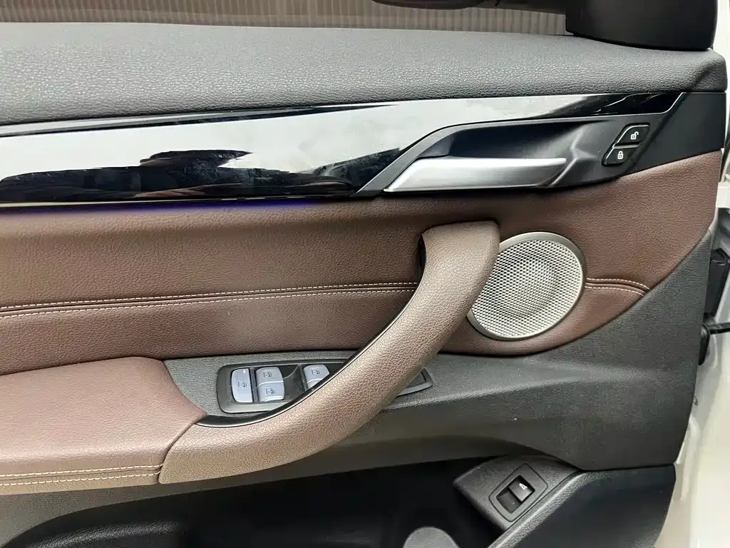 BMW X1 2023 из CN, фото 8