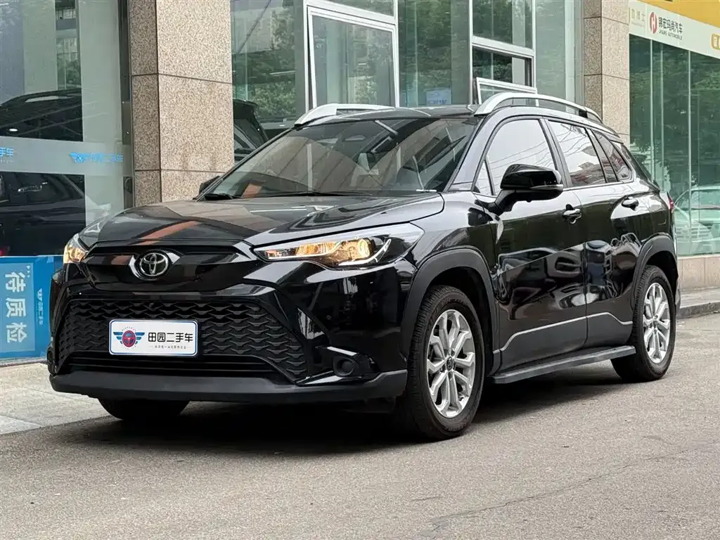 Toyota Frontlander 2023 из CN, фото 1