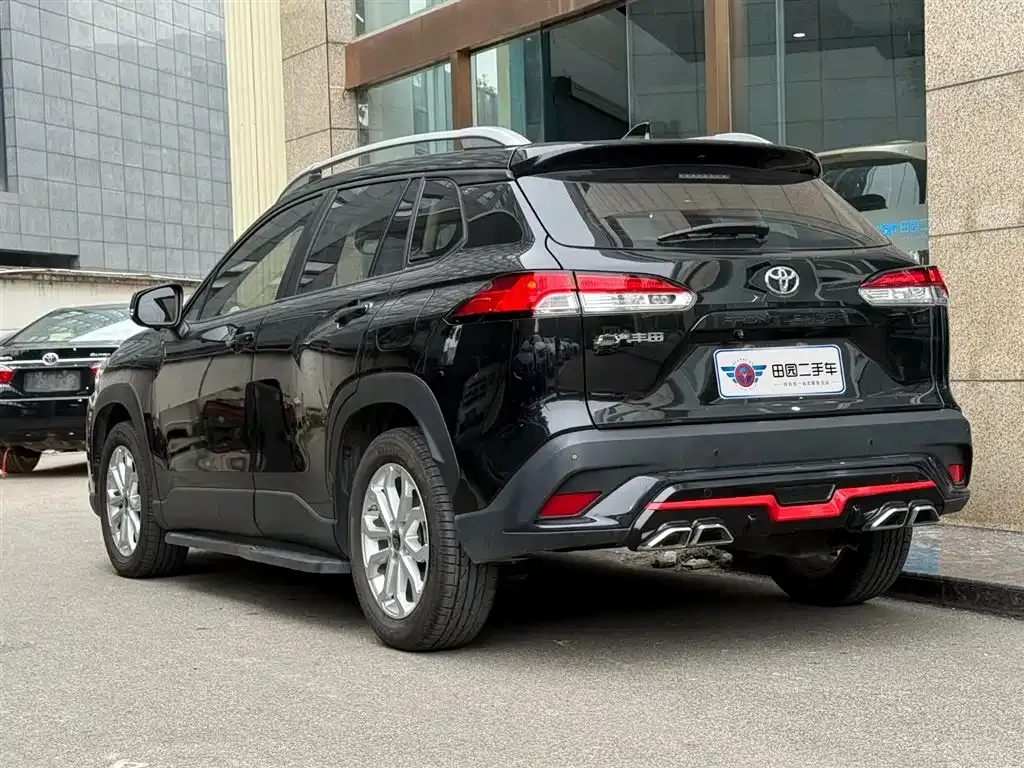 Toyota Frontlander 2023 из CN, фото 4