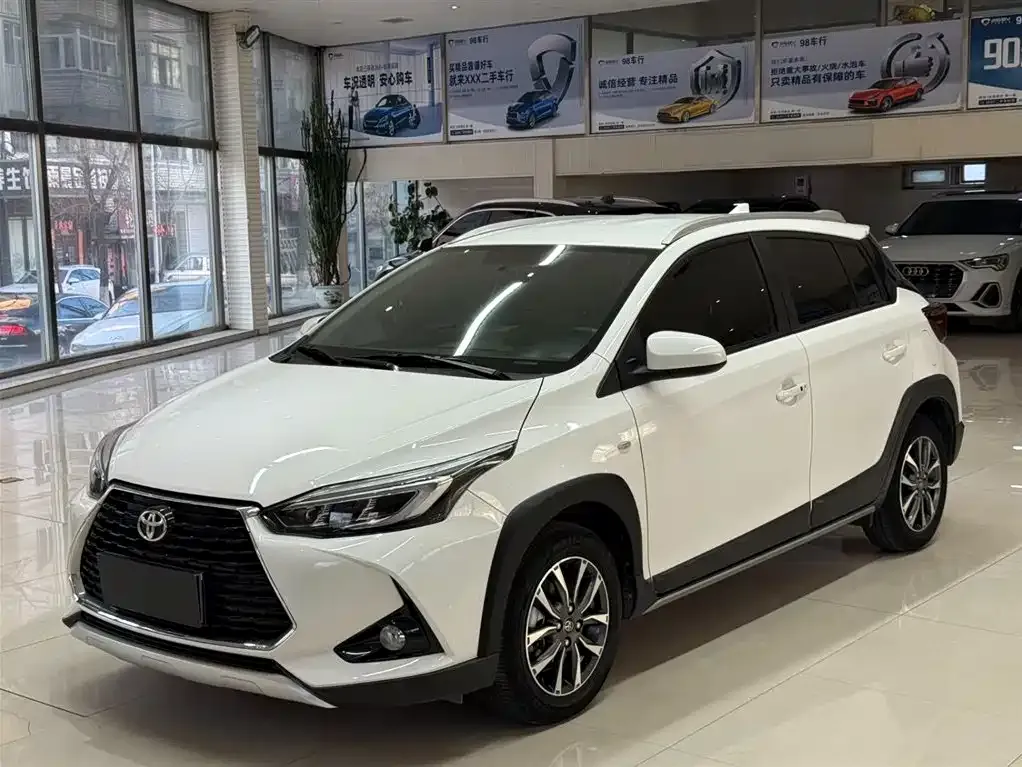 Toyota Yaris L 2022 из CN, фото 1