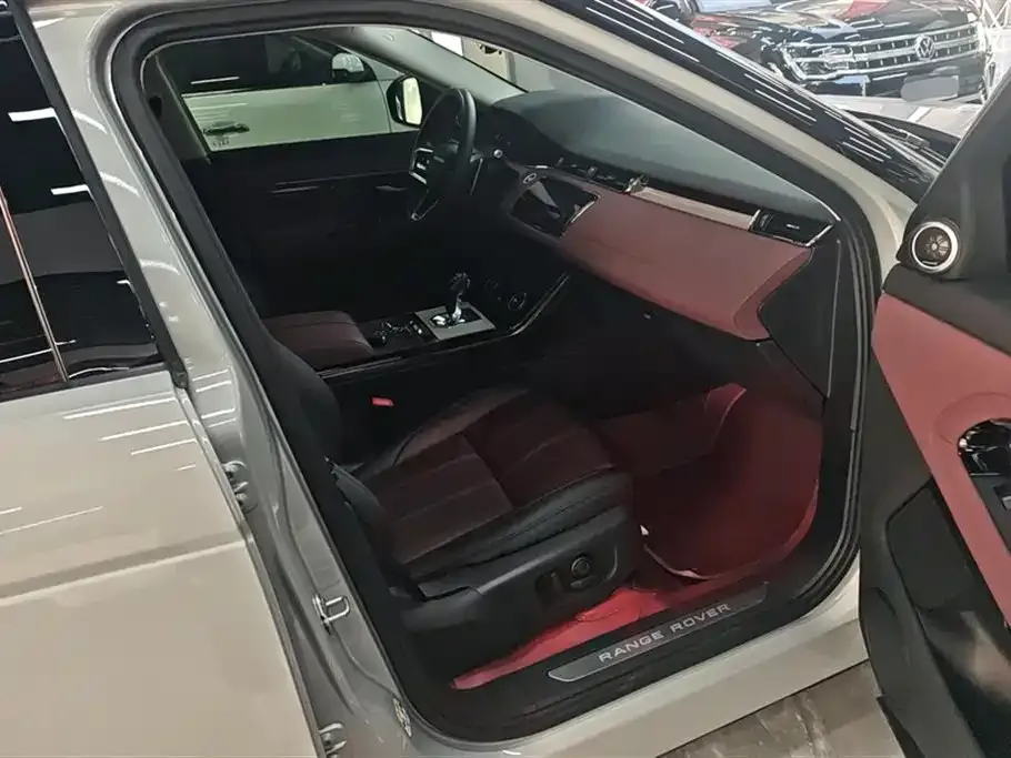 Land Rover Evoque 2023 из CN, фото 8