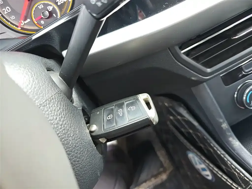 Volkswagen Lavida 2021 из CN, фото 9