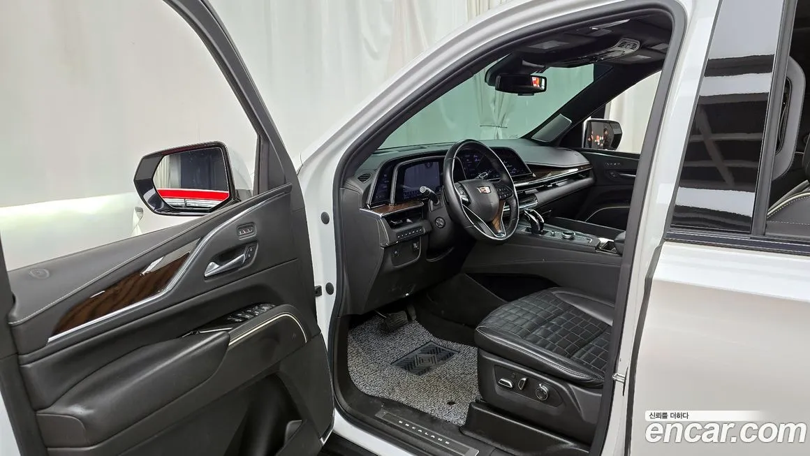 Cadillac Escalade 2021 из KR, фото 10