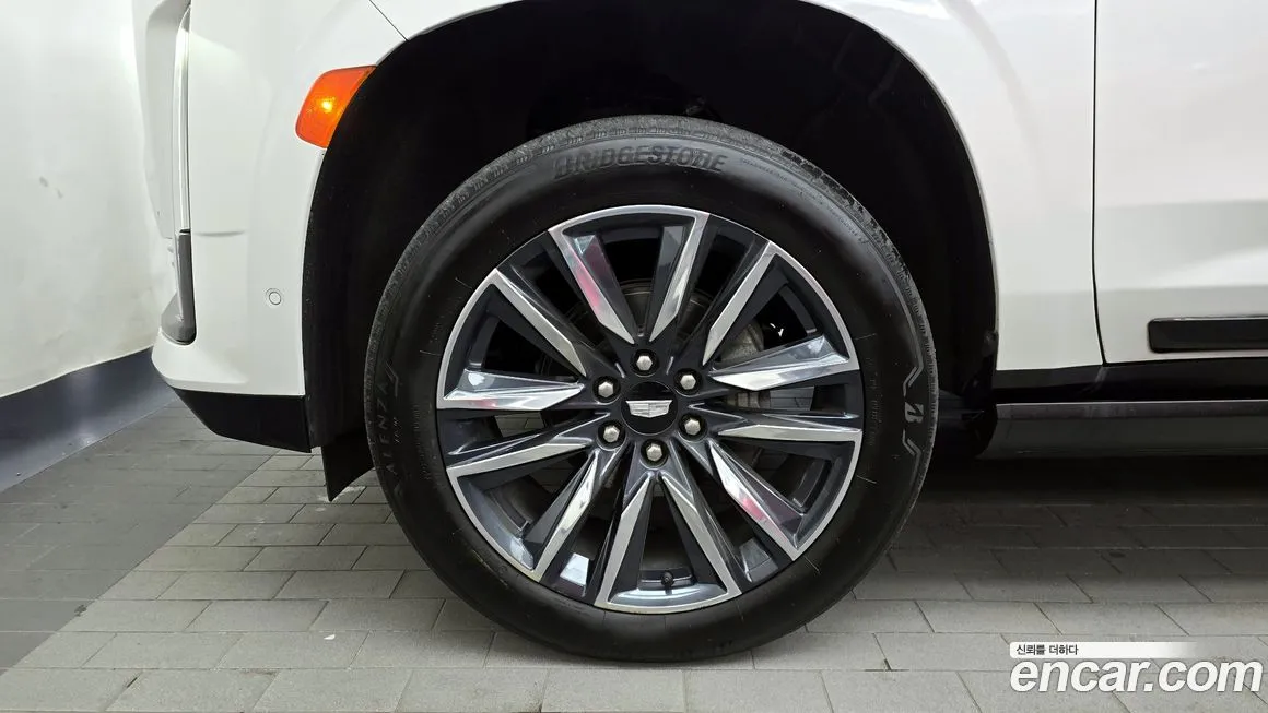 Cadillac Escalade 2021 из KR, фото 5