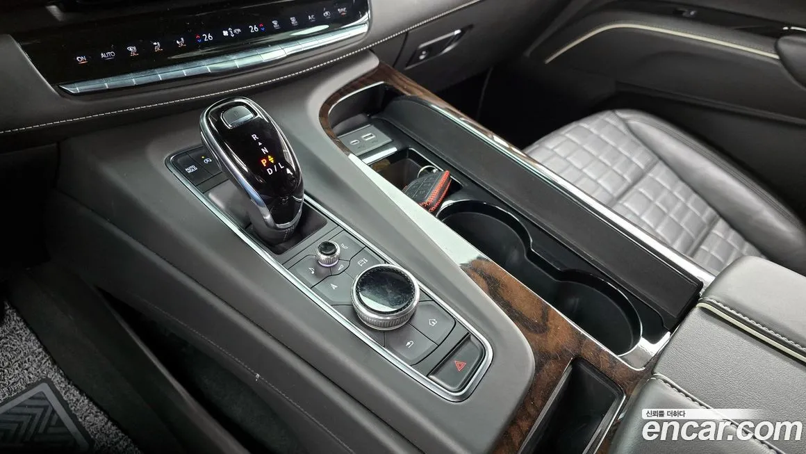 Cadillac Escalade 2021 из KR, фото 9