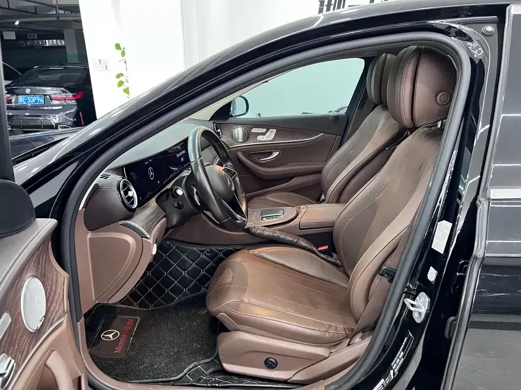 Mercedes-Benz E-Class 2021 из CN, фото 8