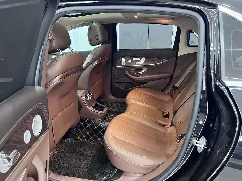 Mercedes-Benz E-Class 2021 из CN, фото 9