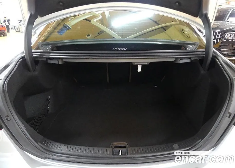Mercedes-Benz E-Class 2022 из KR, фото 4