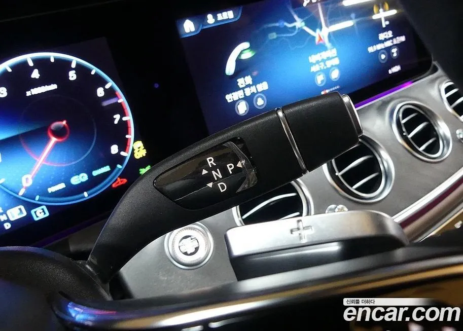 Mercedes-Benz E-Class 2022 из KR, фото 9