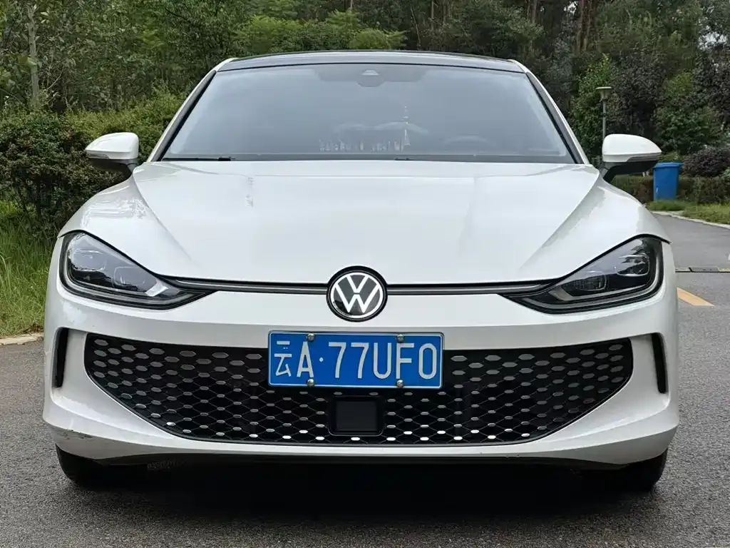 Volkswagen Lamando 2023 из CN, фото 2