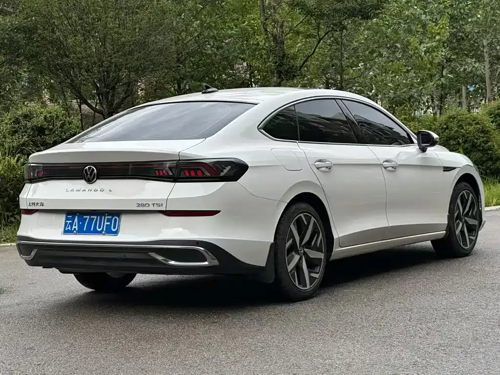 Volkswagen Lamando 2023 из CN, фото 3