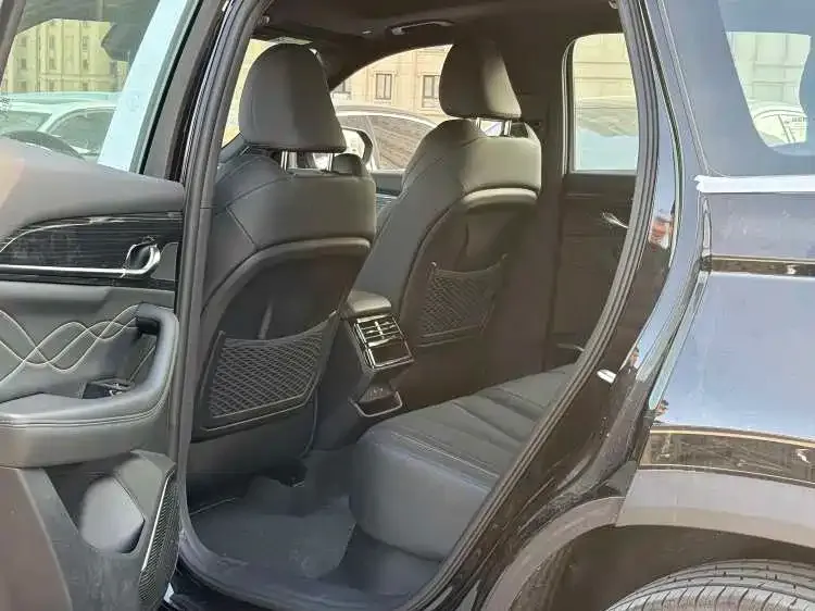 Geely Xingyue L 2025 из CN, фото 8