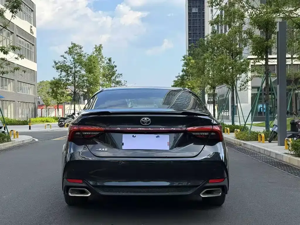 Toyota Avalon 2021 из CN, фото 4
