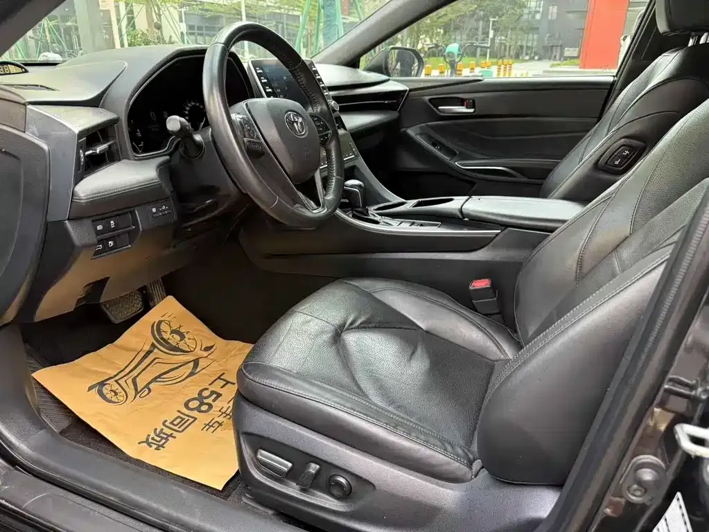 Toyota Avalon 2021 из CN, фото 9