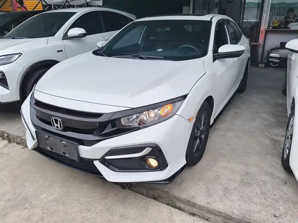 Honda Civic 2021 из CN, фото 2