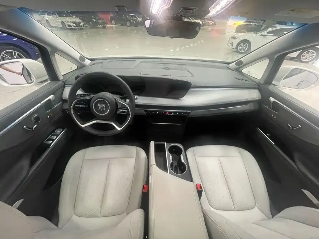 Buick GL8 2024 из CN, фото 7
