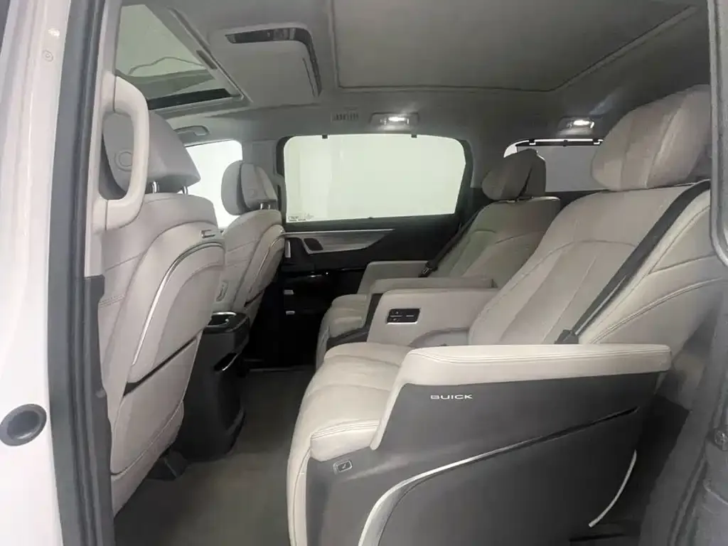 Buick GL8 2024 из CN, фото 9