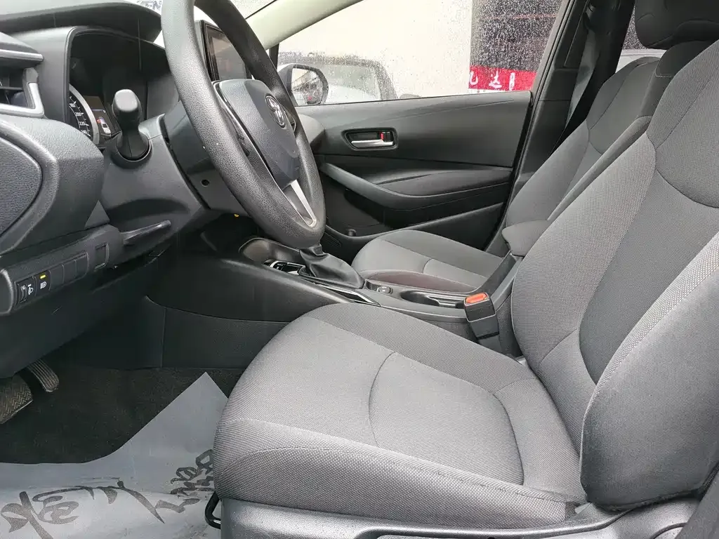 Toyota Corolla 2023 из CN, фото 6