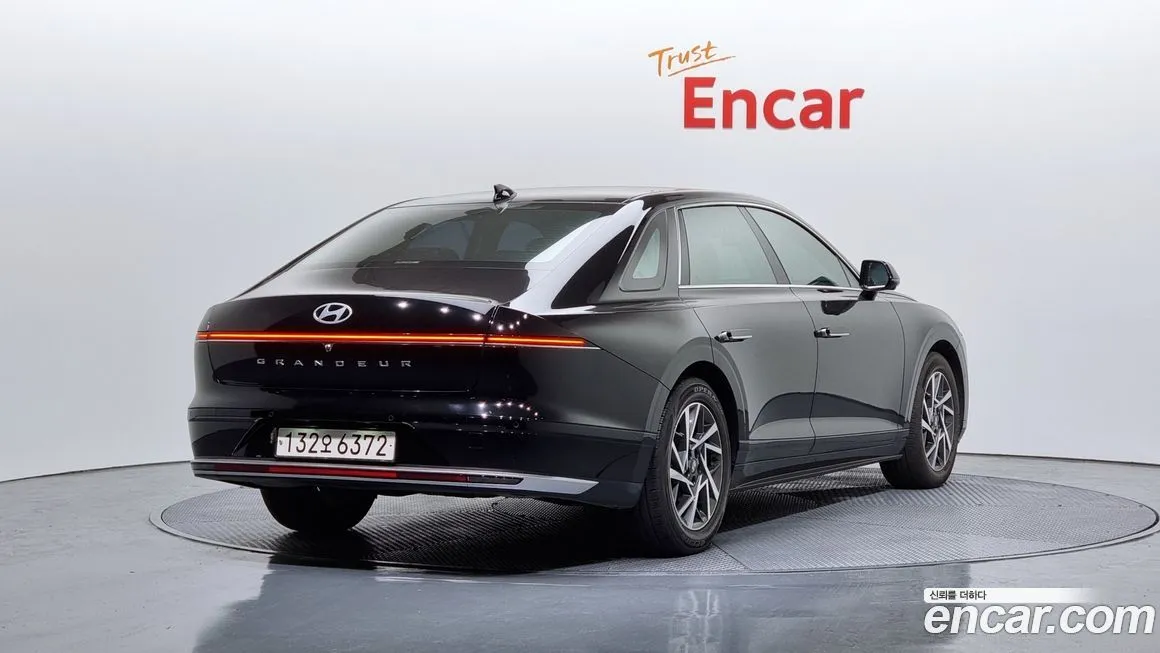 Hyundai Grandeur 2023 из KR, фото 2