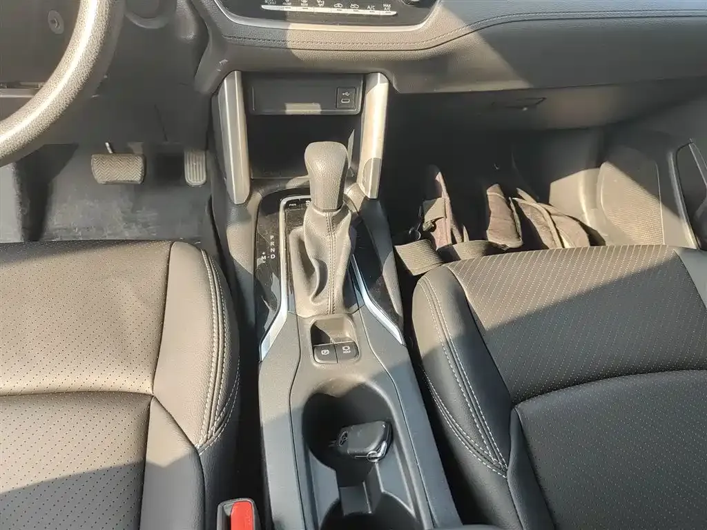 Toyota Frontlander 2024 из CN, фото 6