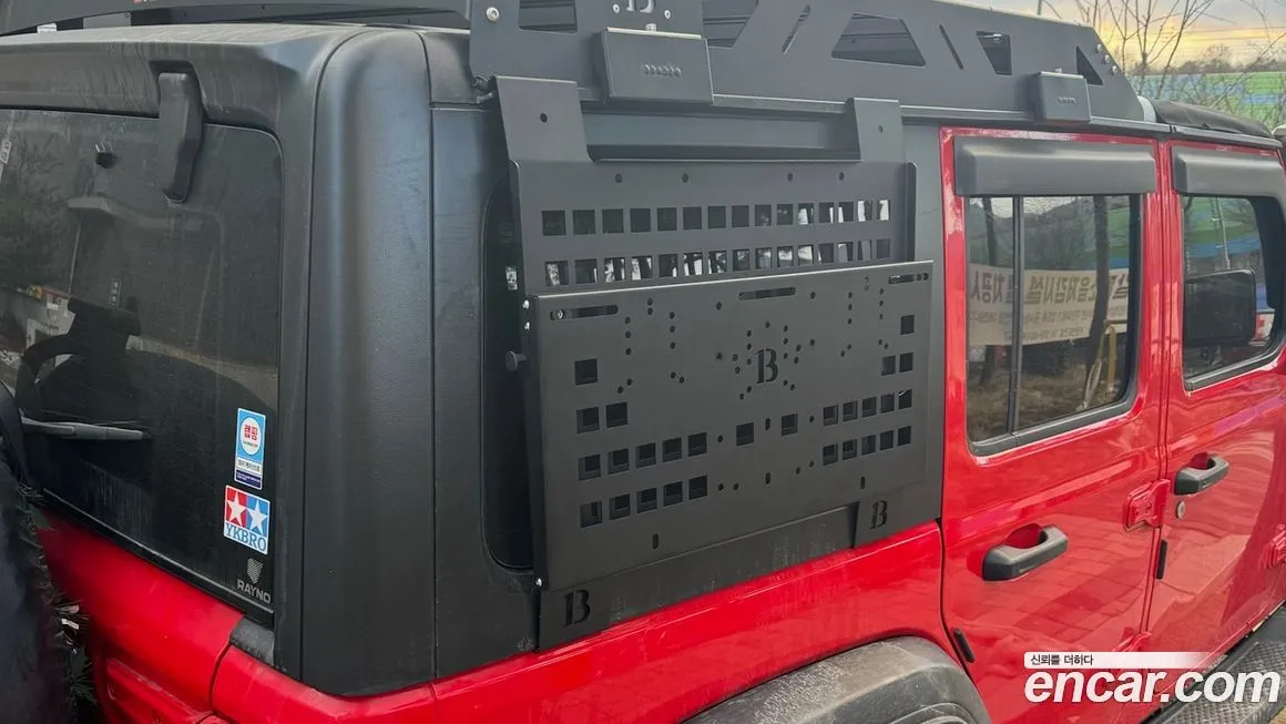 Jeep Wrangler 2021 из KR, фото 9