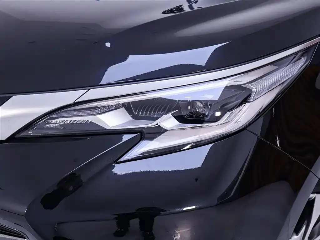 Toyota Sienna 2024 из CN, фото 4