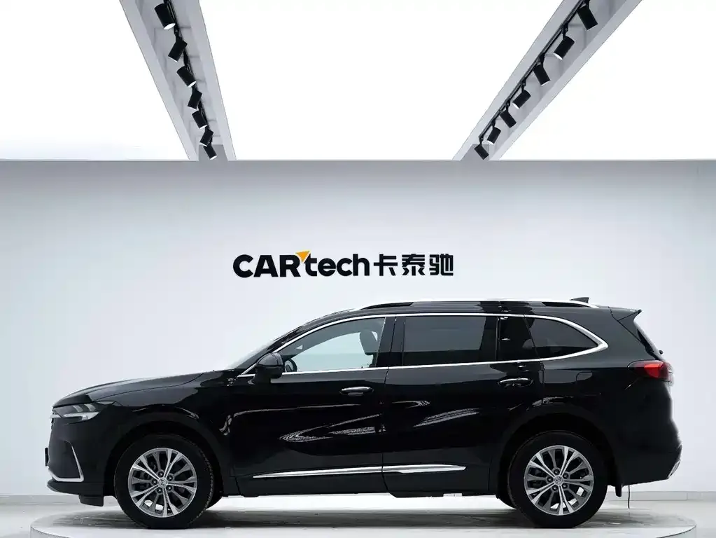 Buick Envision Plus — фото 2