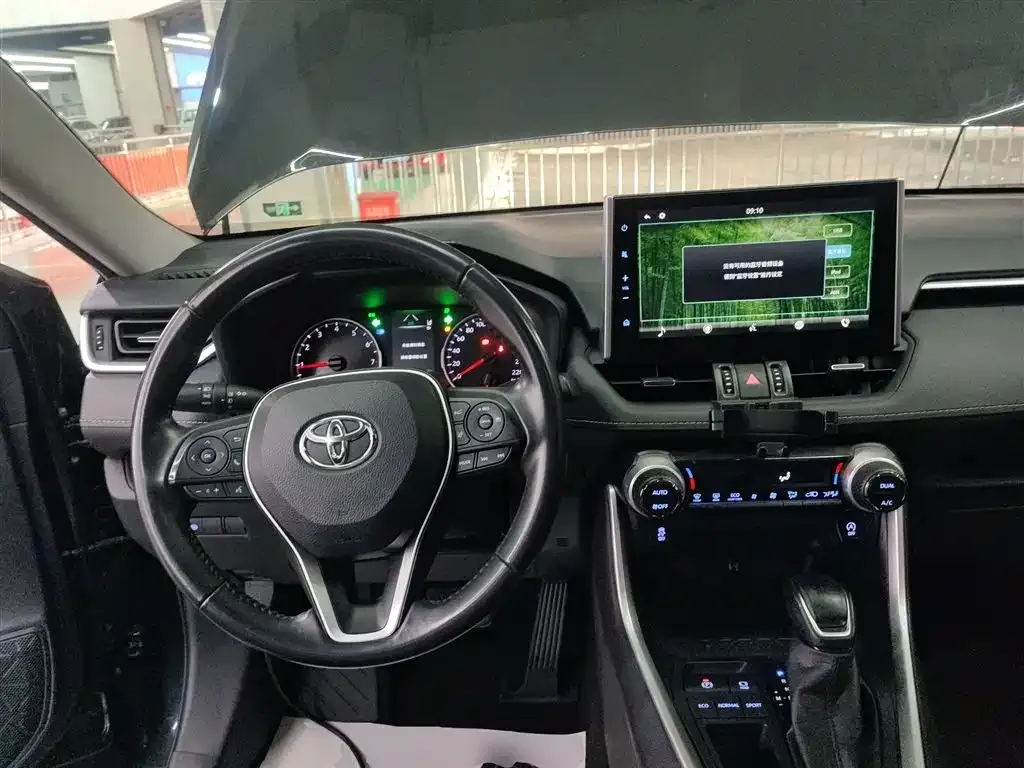 Toyota Wildlander 2021 из CN, фото 10