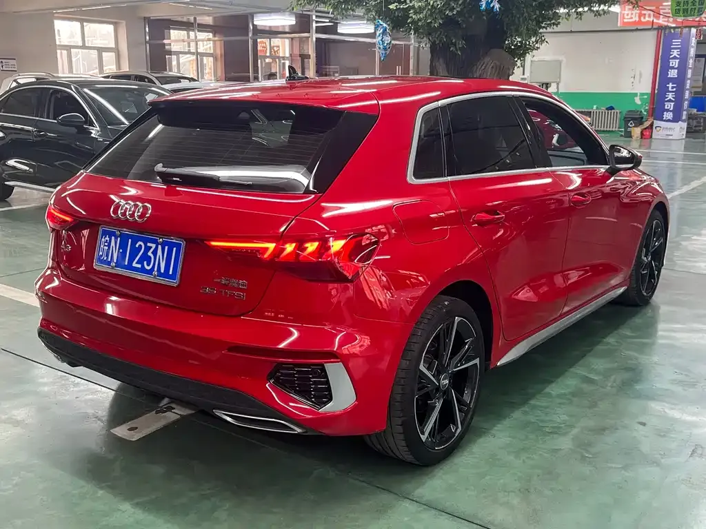 Audi A3 2022 из CN, фото 6