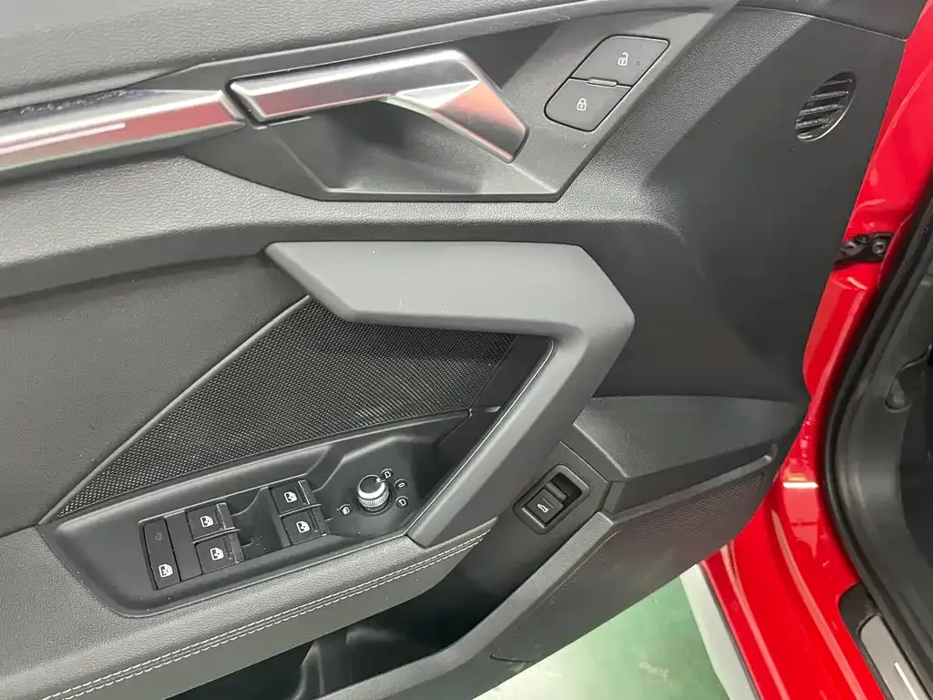 Audi A3 2022 из CN, фото 7