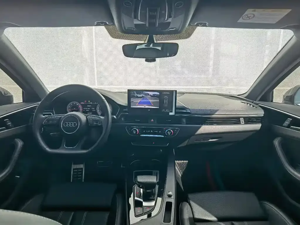 Audi A4L 2024 из CN, фото 7